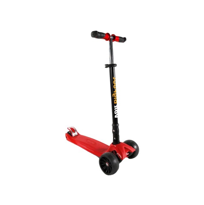 Voit 218C Işıklı Geniş 3 Teker Scooter-Kırmızı